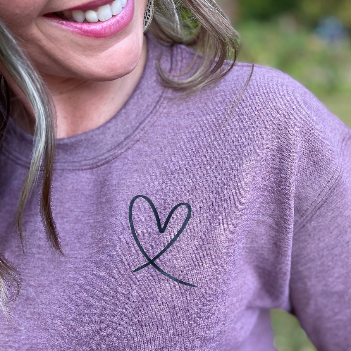 Heart & Tummy Mama Graphic Crew Neck Sweatshirt